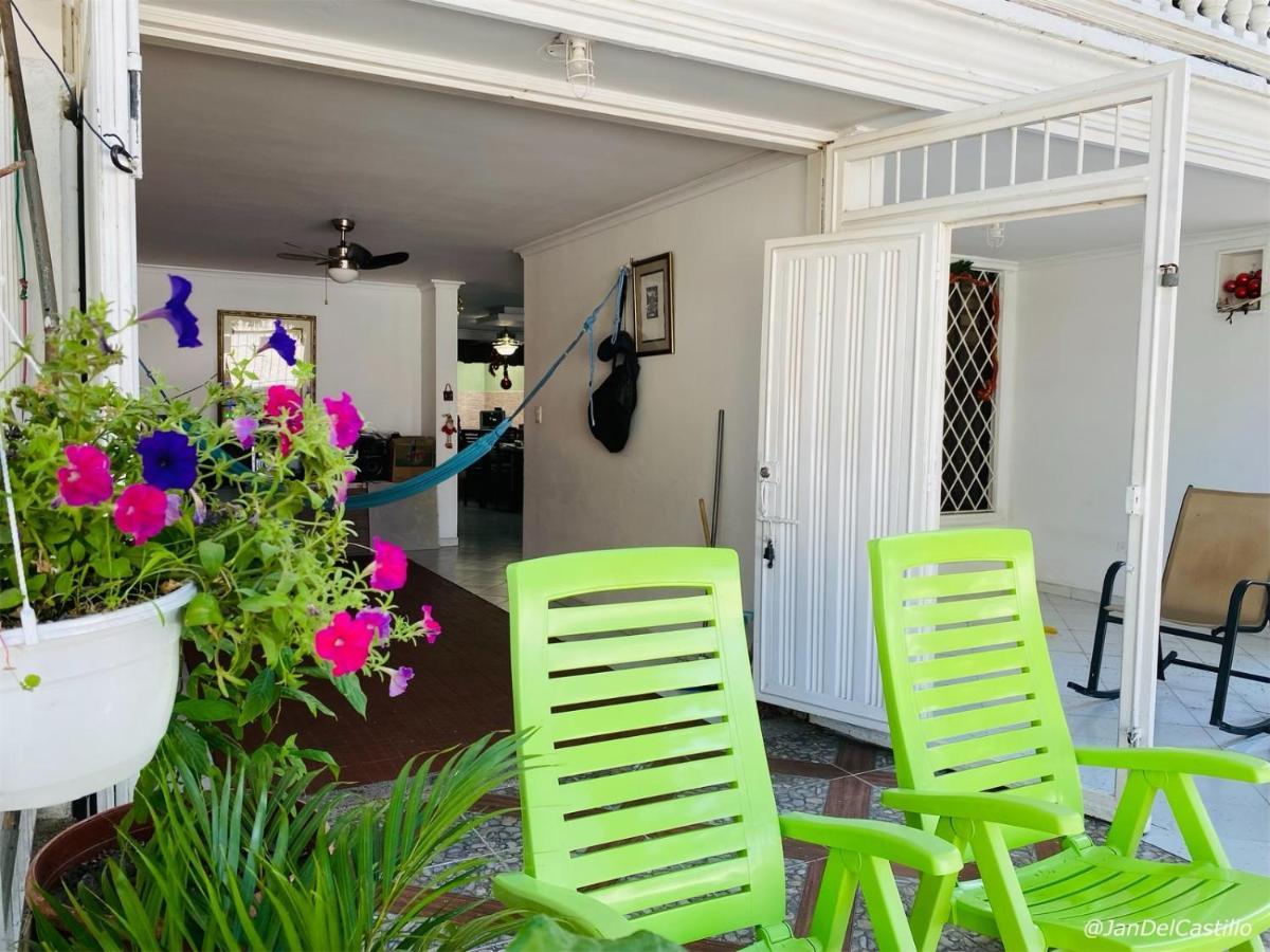 Casa Feliz Hostal Santa Marta  Buitenkant foto
