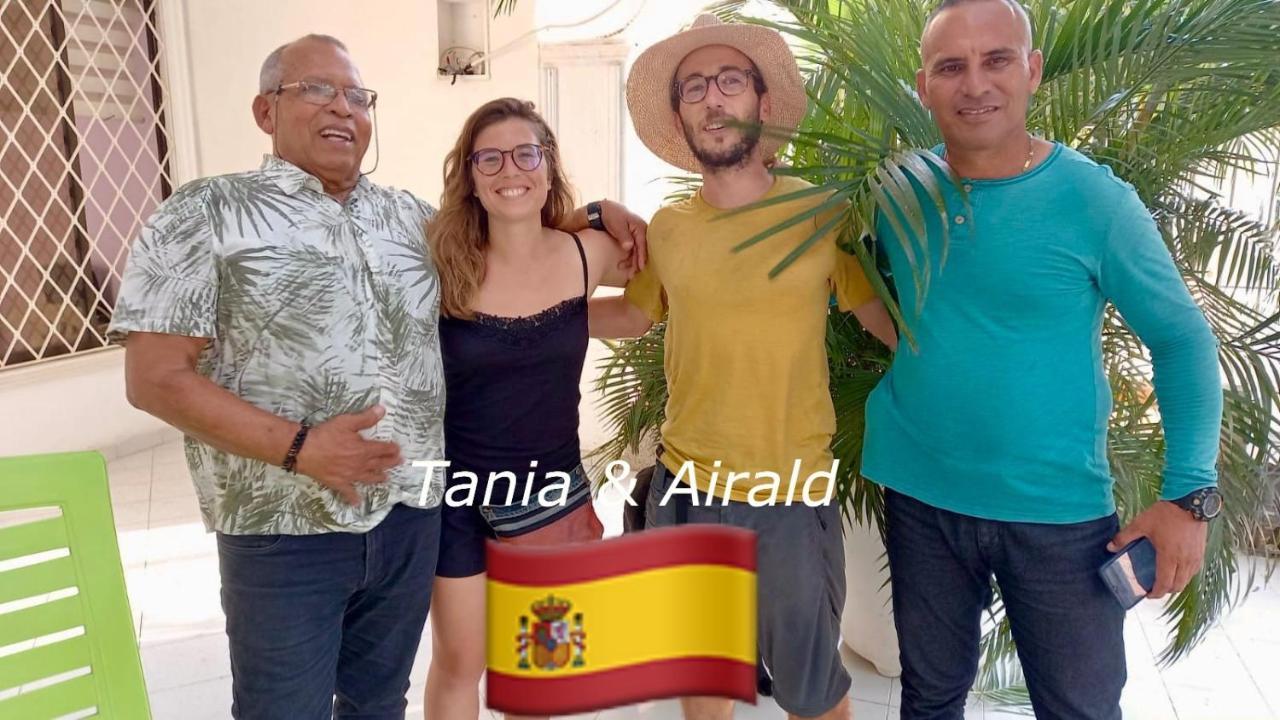 Casa Feliz Hostal Santa Marta  Buitenkant foto