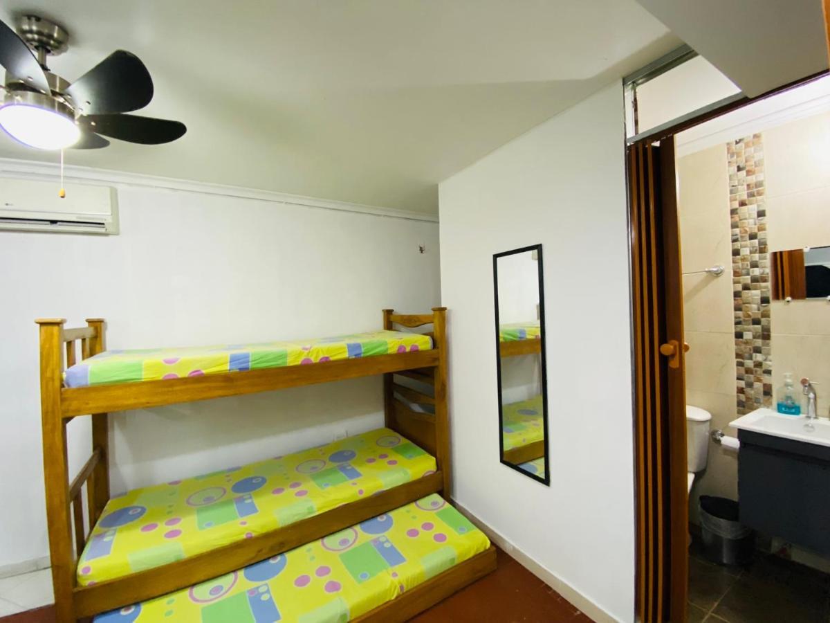 Casa Feliz Hostal Santa Marta  Buitenkant foto